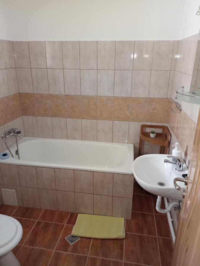 Casa Wolf Apartment Совата Екстериор снимка