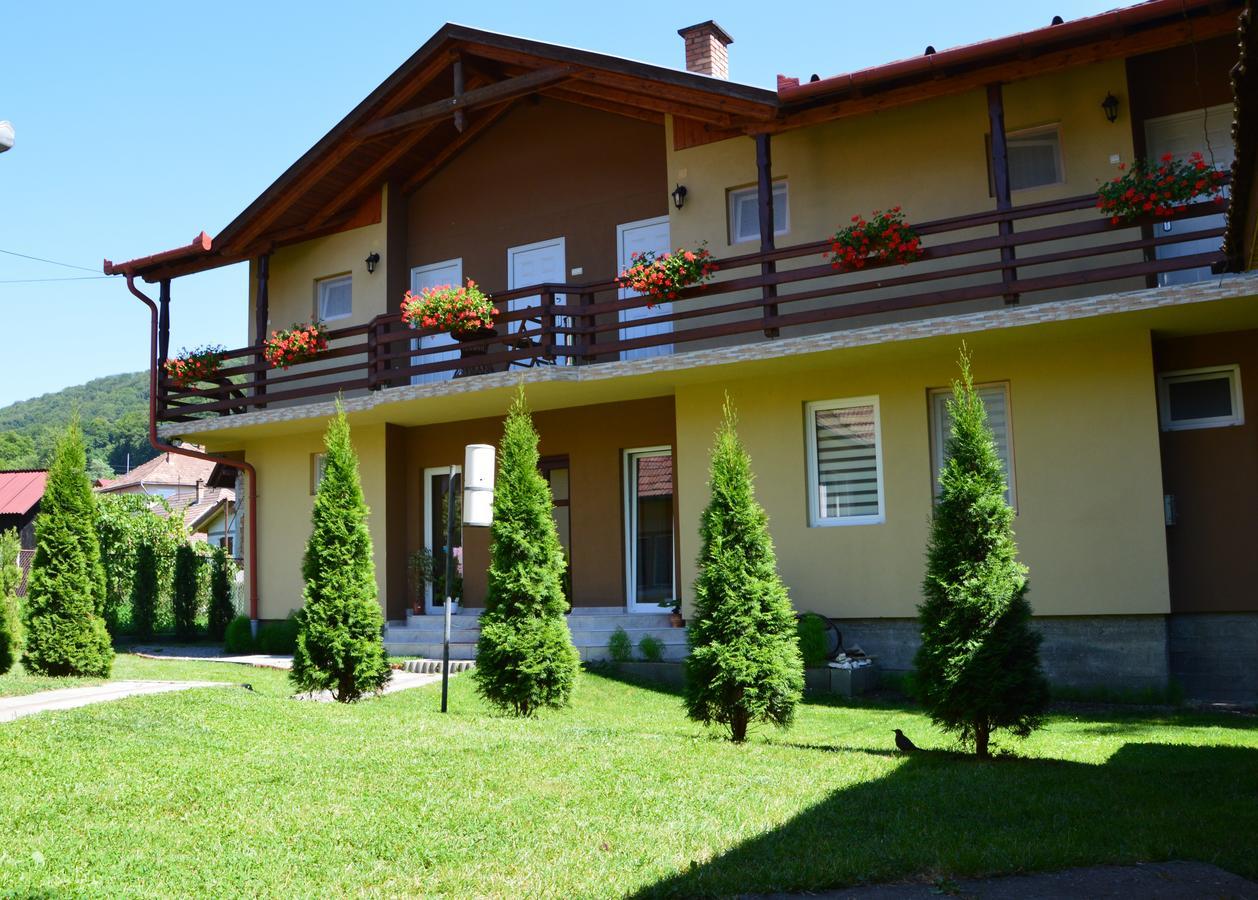 Casa Wolf Apartment Совата Екстериор снимка